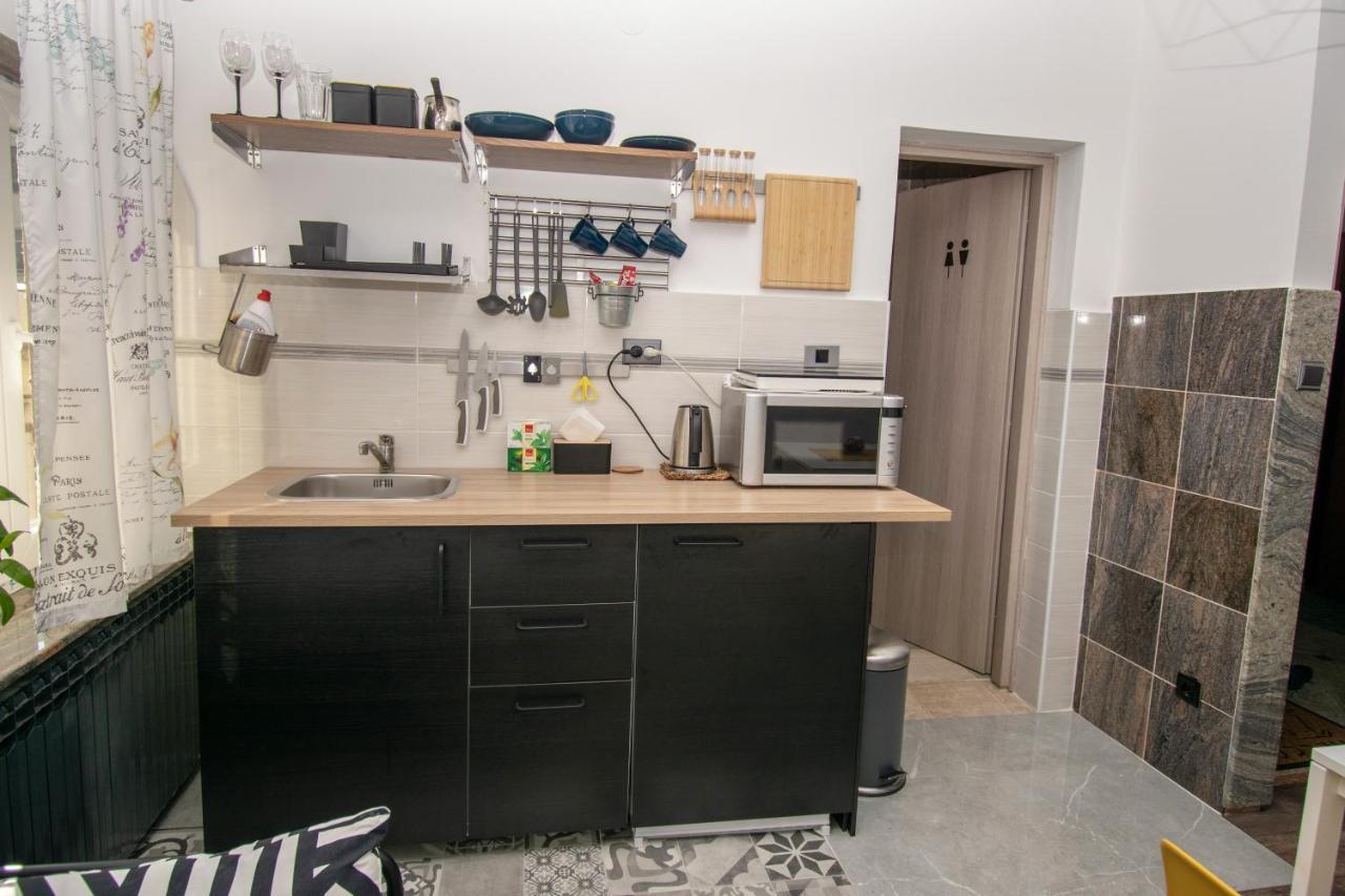 Studio Apartman Dalia Appartamento Zagabria Esterno foto