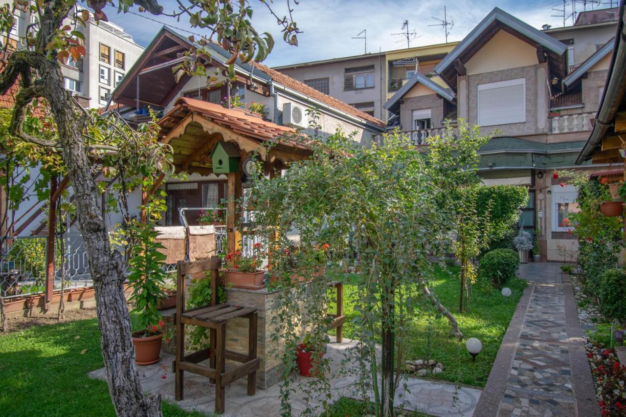 Studio Apartman Dalia Appartamento Zagabria Esterno foto